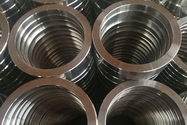 Varför ska huset för industriellt stålfilter målas?